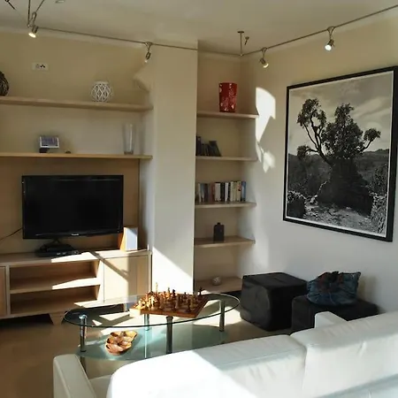 Alexandria Villa