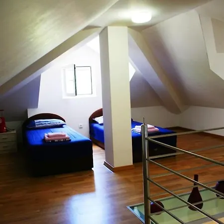 Villa Alexandria